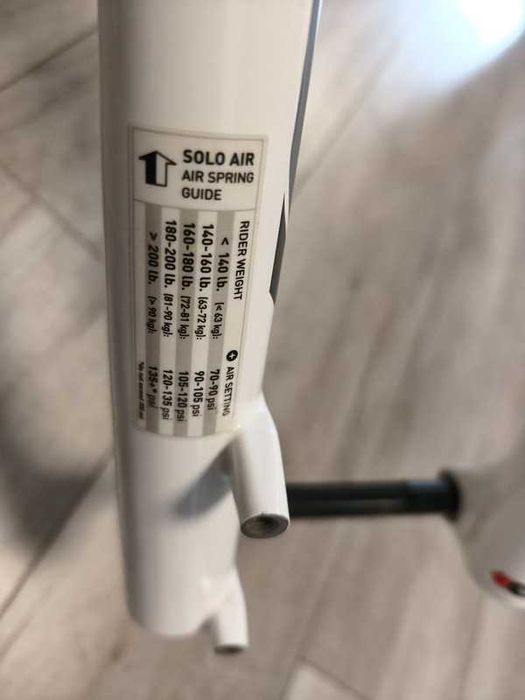 XC вилка Rockshox SID RLT 26"