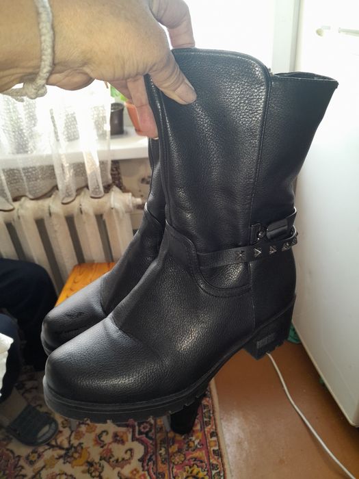 Сапоги женские ,раз 38