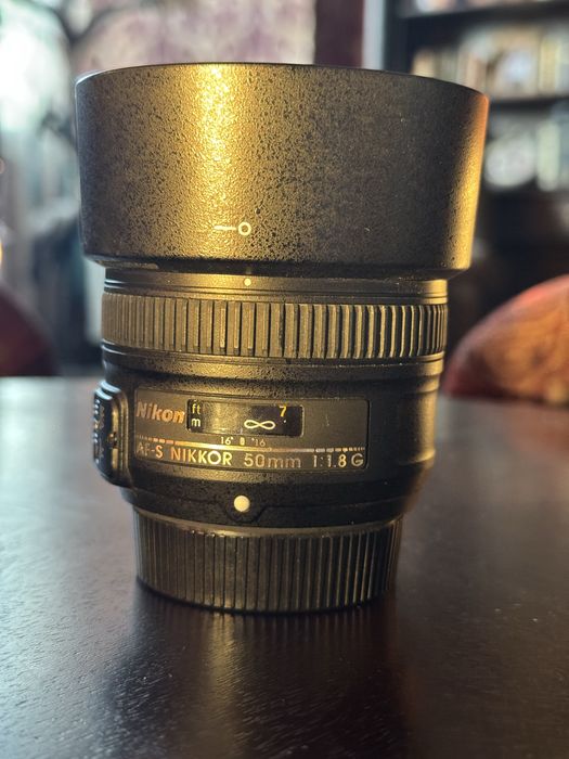 Set Nikon d7200 -20k cadre cu 3 obiective, trepied, blitz