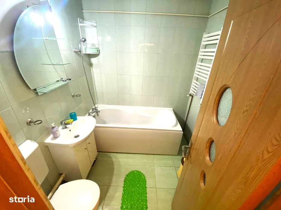 Apartament 2 camere | Podu de Fier | 47 mp | Decomandat