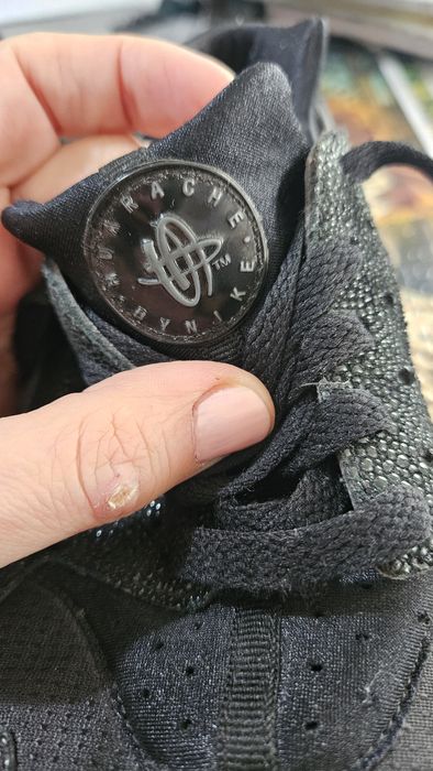 Adidaşi Nike Air Huarache Run ediție speciala