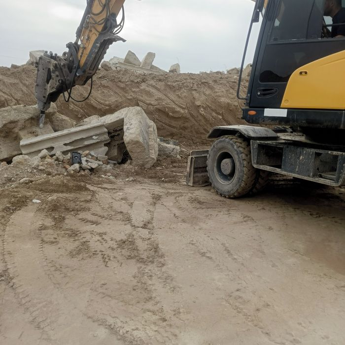 Surxondaryo viloyati boʻyicha Ekskavator xizmatini taklif etiladi