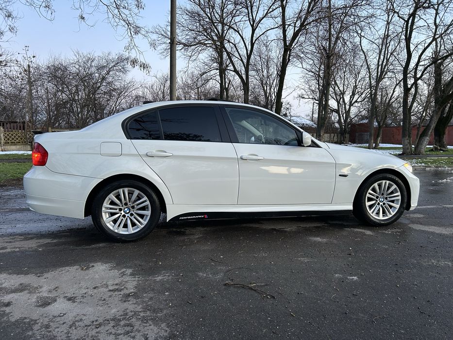 BMW Seria 3 E 90 Motor 2.0 Diesel Fabricatie 2011 Euro 5