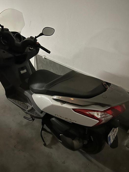 Vând Kymko Downtown 300i