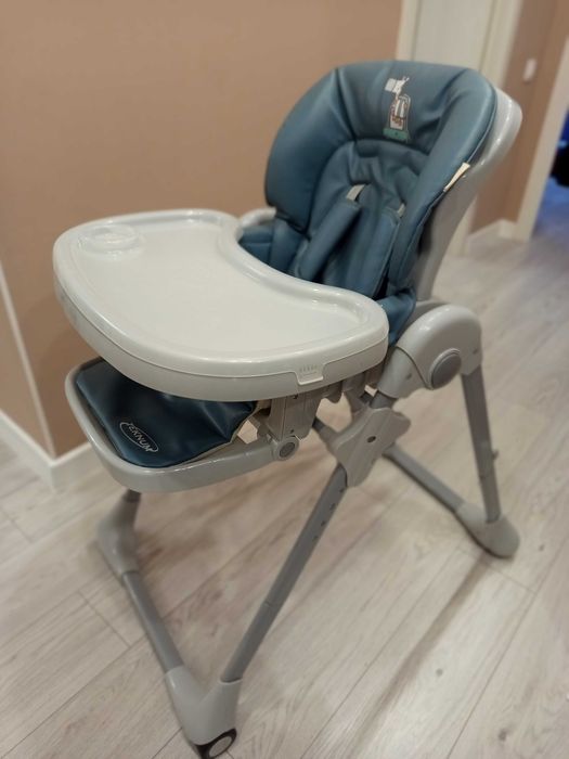 Детский стол для кормления