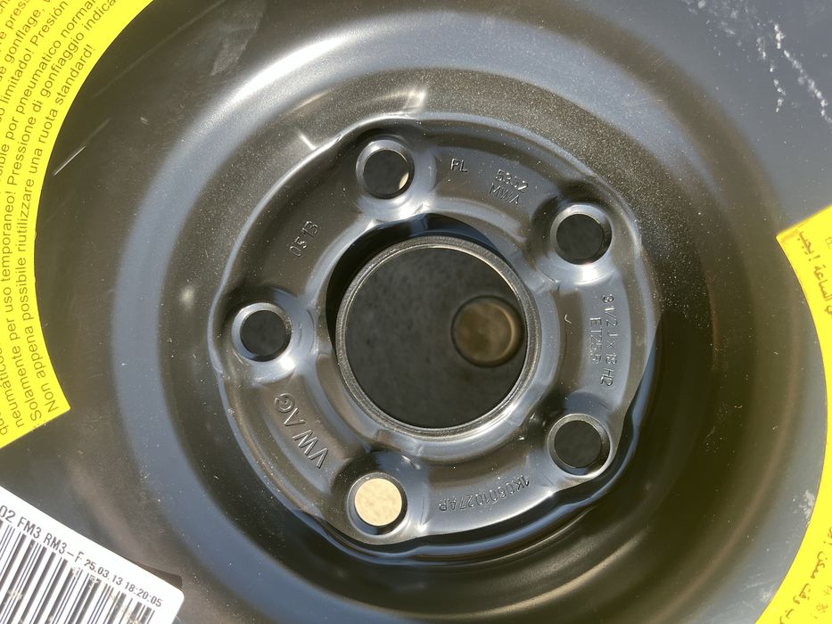 Резервна гума голф тигуан 18 цола! Тип патерица