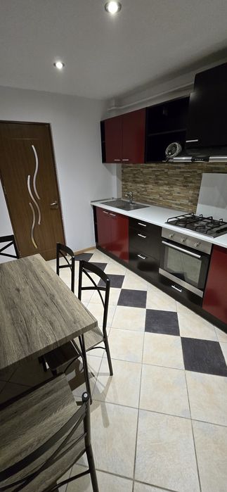 De inchiriat apartament 2 camere