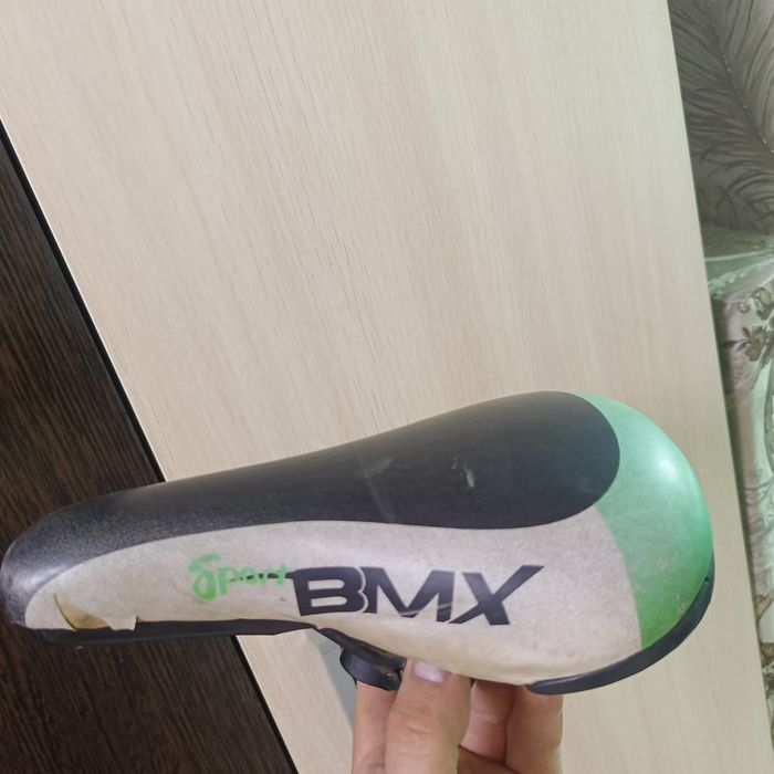 Продам седло для велосипеда