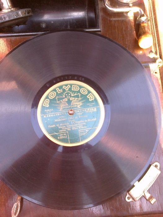 Ретроплочи за старинен грамофон,3 броя общо 150 лв