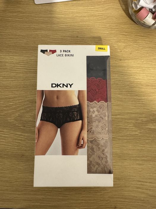 DKNY Set 3 perechi de chiloți
