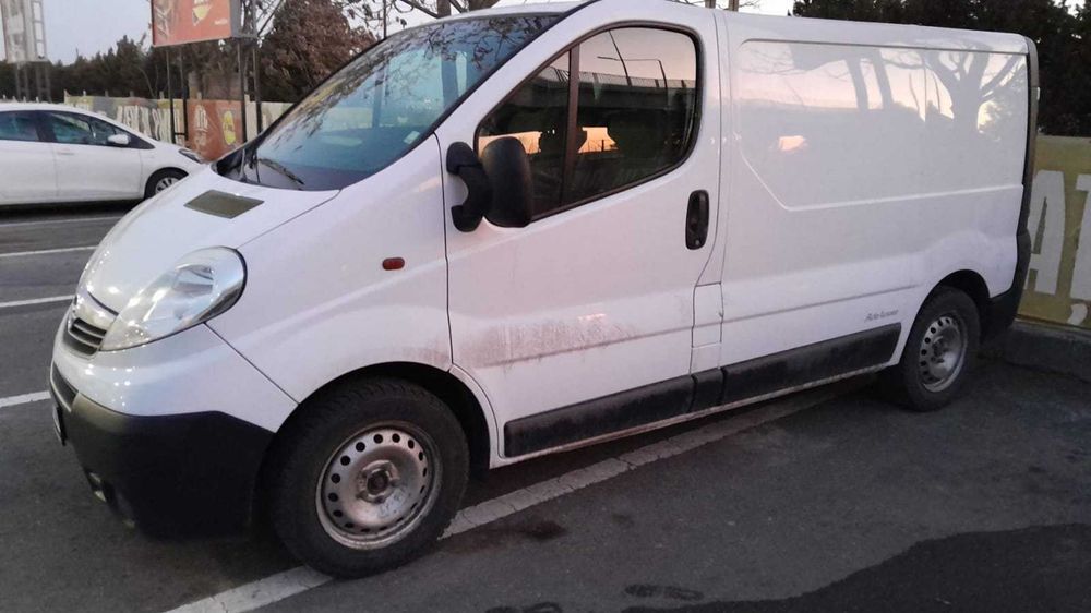 auto opel VIVARO /2009