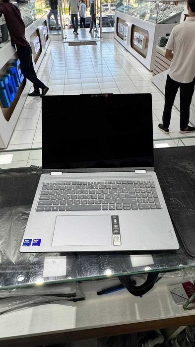 Lenovo Yoga ultra 7
