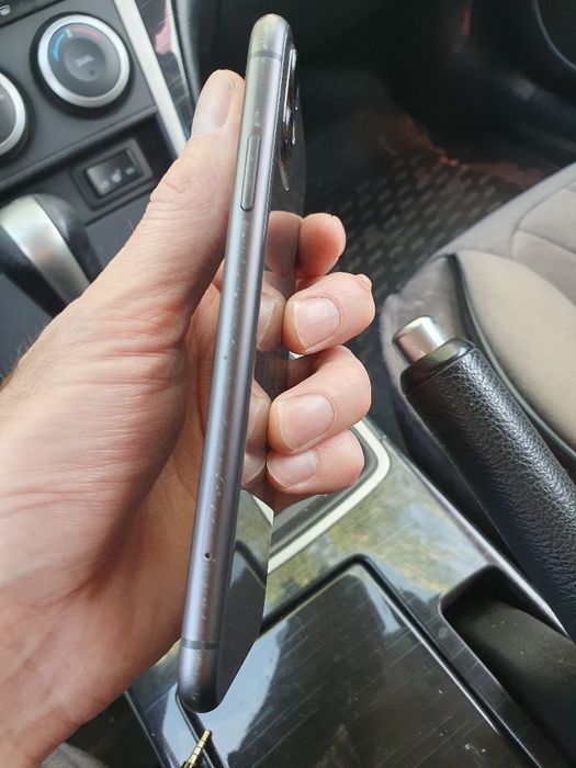 Iphone 11 128gb продам