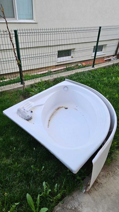 Ъглова вана със седалка