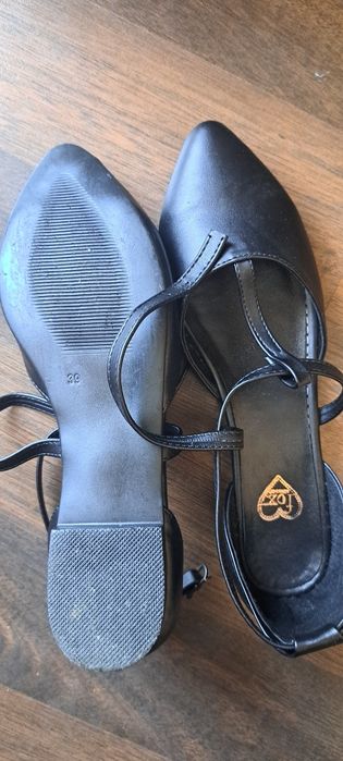 Дамски черни обувки 38/39