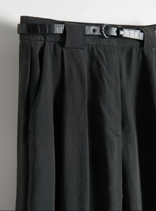 Pantaloni Reserved frumoși tare