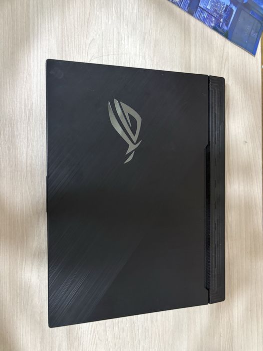 Asus rog strix g15