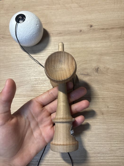 Kendama krom pop
