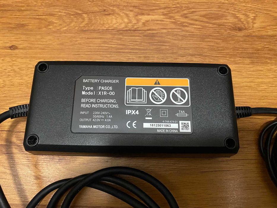 Yamaha PASC6 7pin 42V 4A charger/Зарядно за ел. велосипед