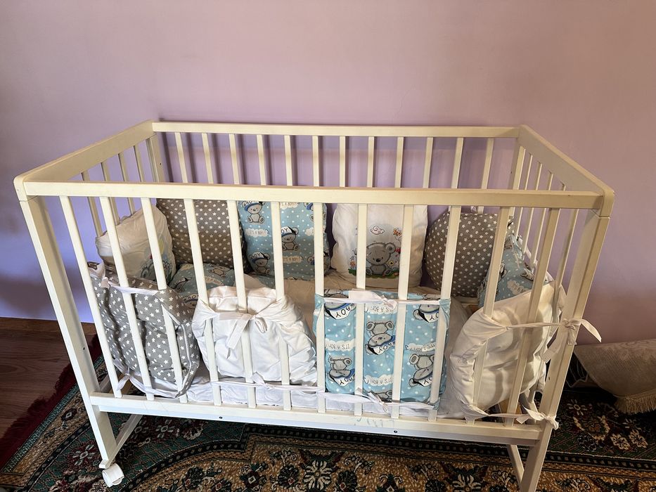 Детский кровать