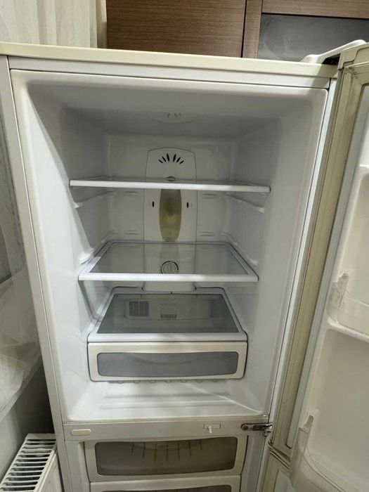 продам холодильник б/у