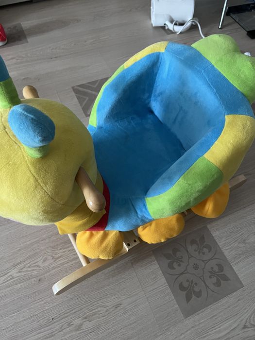 Balansoar omida copii