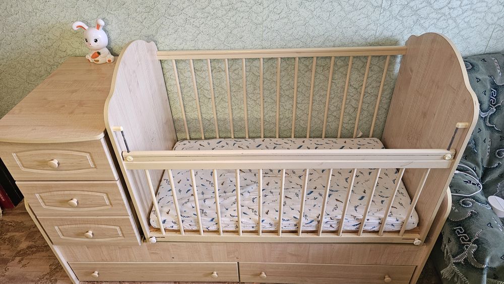 Продам детскую кровать трансфер