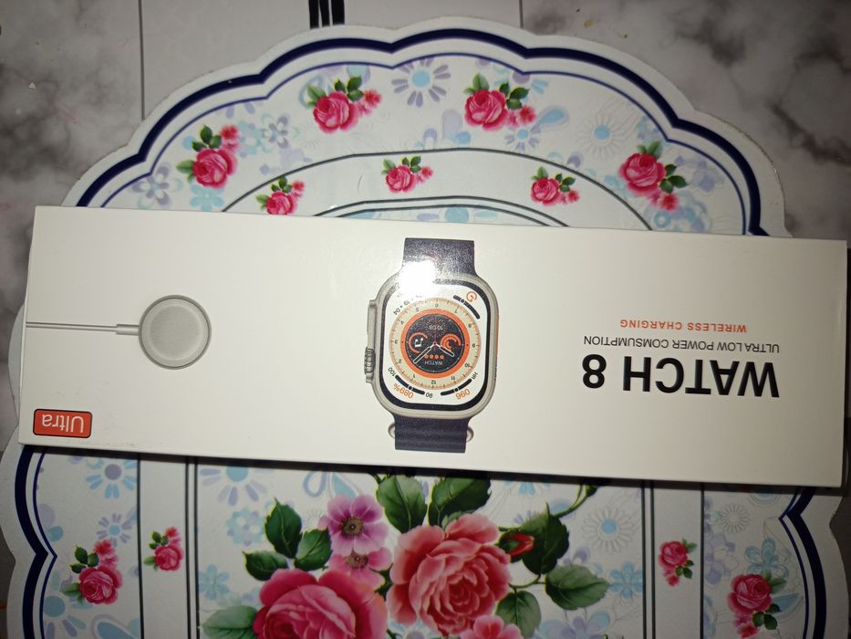 Ceas smart Watch 8 – nou, în cutie