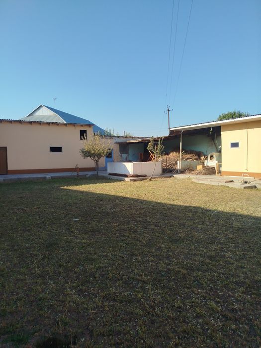 Китоб шахридан 10 сотихли ховли сотилади