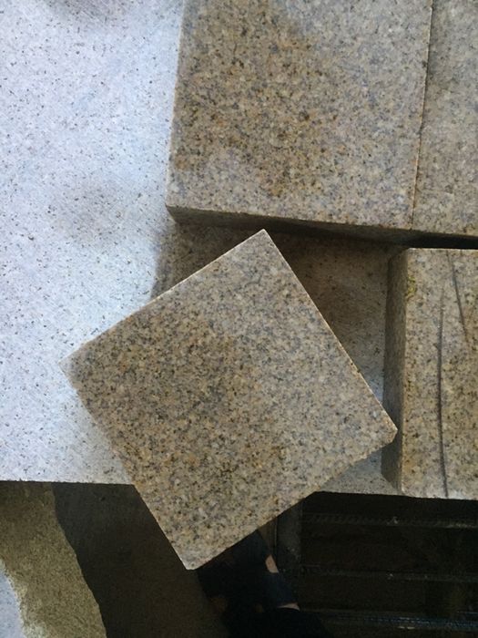 Каръер,месторождение гранитов