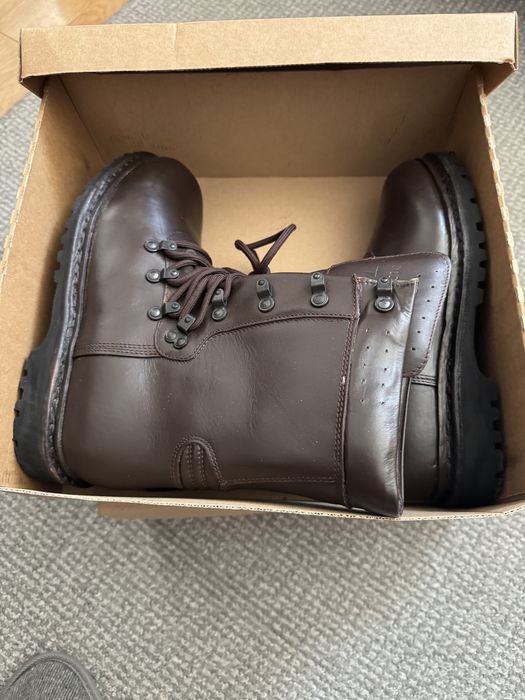 Bocanci militari vara-iarna