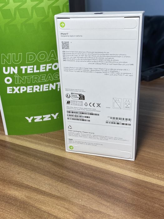 iPhone 17• 256 GB • Black