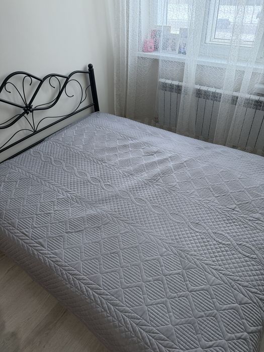 Кровать в отличном состояние