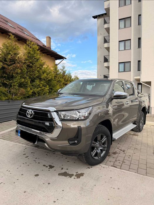 Toyota Hilux 2.4D 4x4