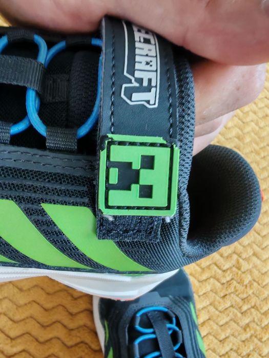 Детски маратонки на adidas Minecrafte