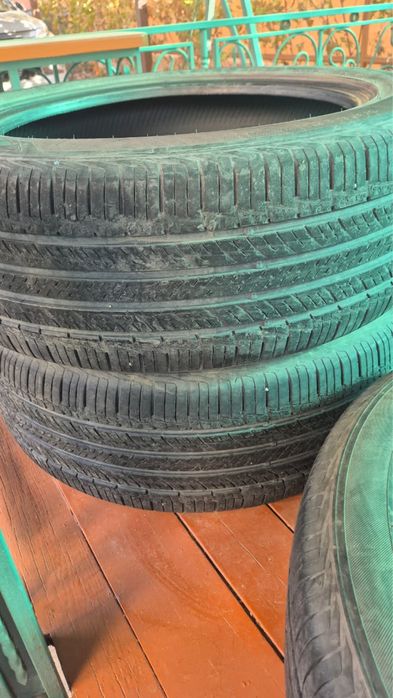 Б/у шина 235/55/20-4 дана (шт)