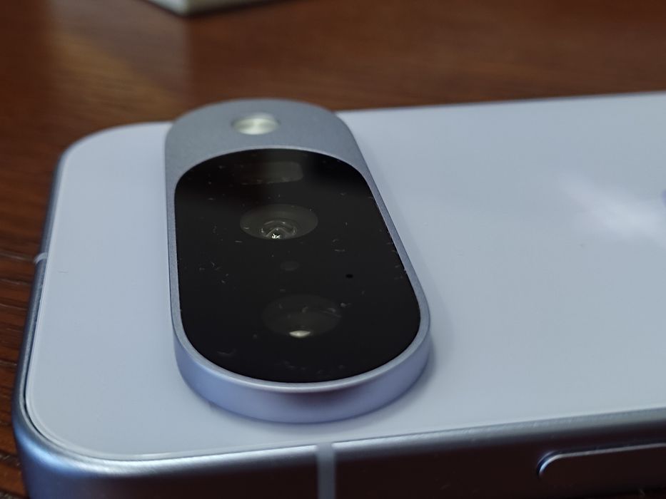 Google pixel 10  128GB цвят Frost