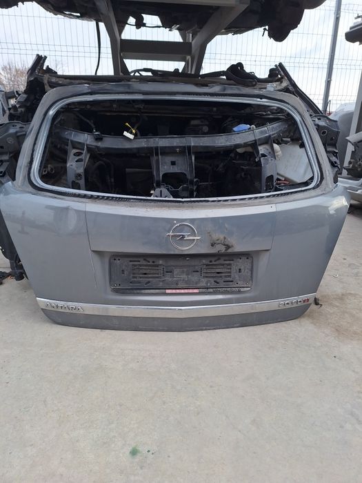 Врата багажник без стъкло за Opel Antara 2010 / Опел Антара 2010г