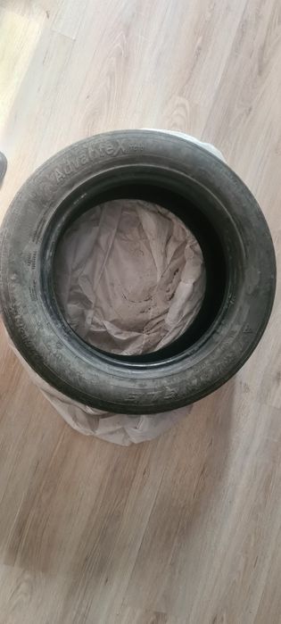 Продам 4 резины( шины) R16  225/55 r16  б/у 4 баллона за 20 000 тенге