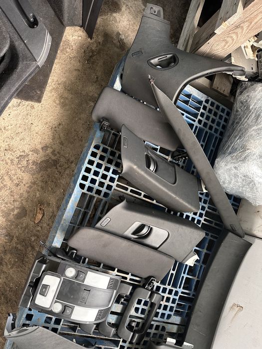 Таван от ауди ю7 / audi q7