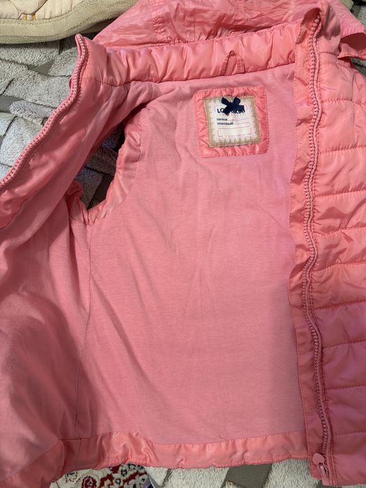 Продам жилетку для девочки