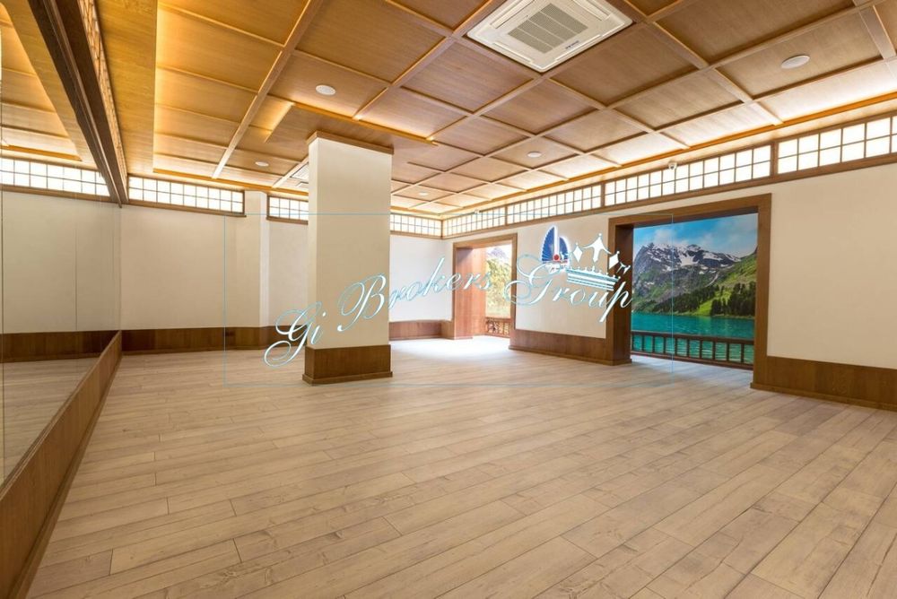 Фитнес клуб в к-с Зорница на гр. Бургас