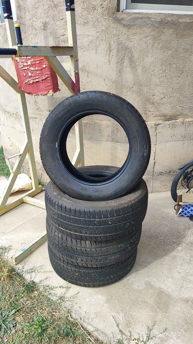 Шины зимние FARROAD FRD79 215/60 R16