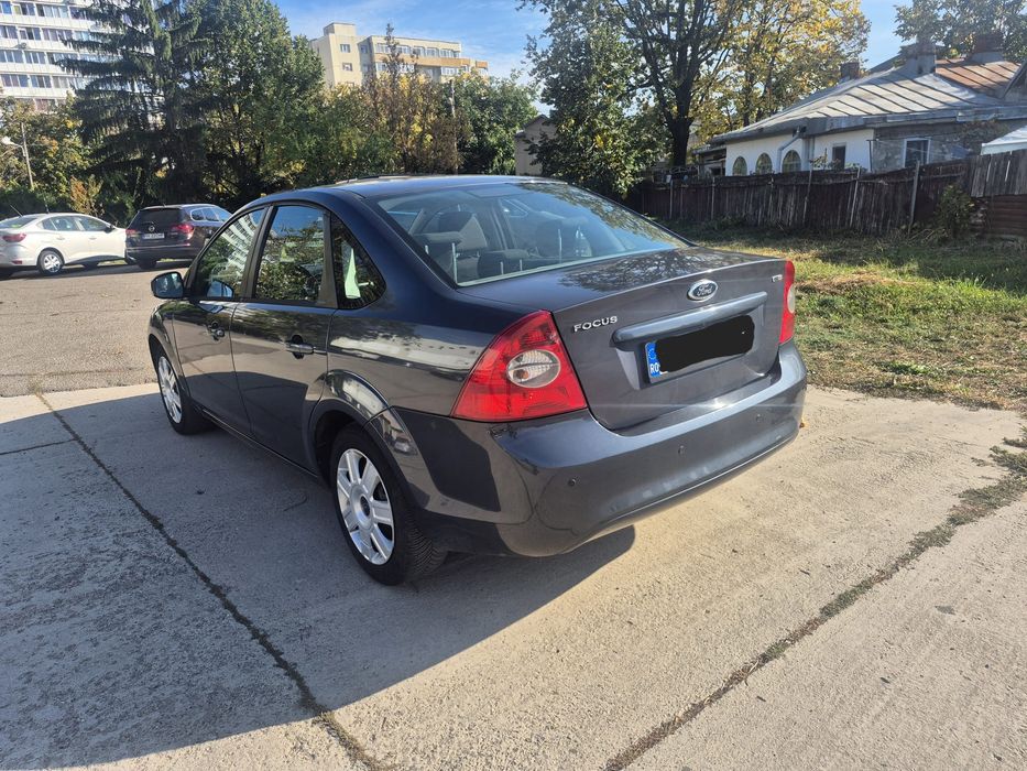 FORD Focus 2010 — imagine 4