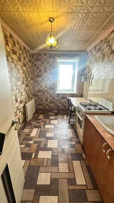 2 комнатная квартира район 7 школы