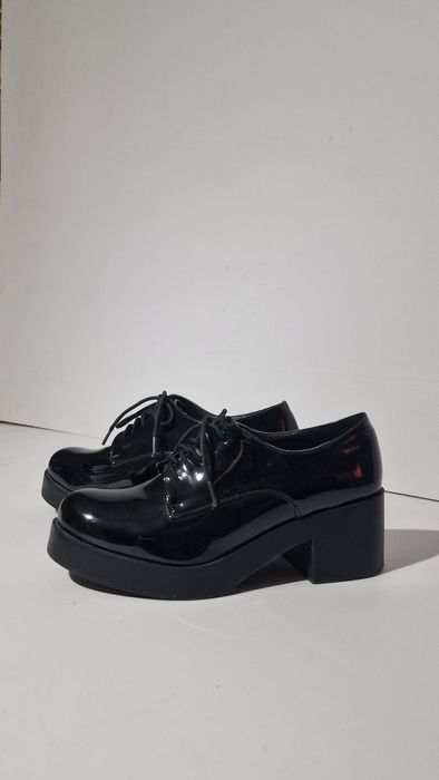 Продам ботинки, 39 размер