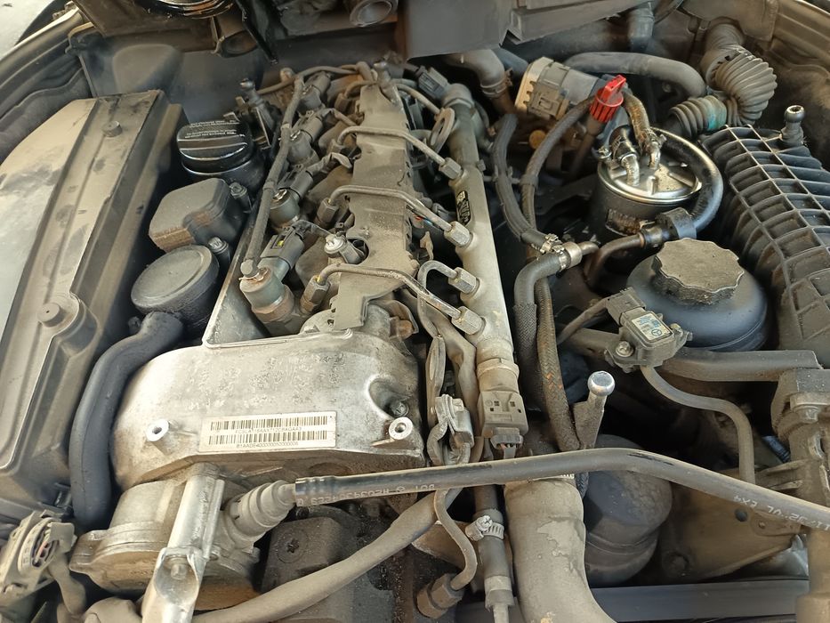 Mercedes Мерцедес  w203 2.2cdi om646  На части