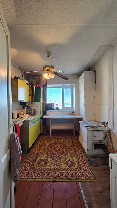 Продается 2 комн.квартира район Нахаловка