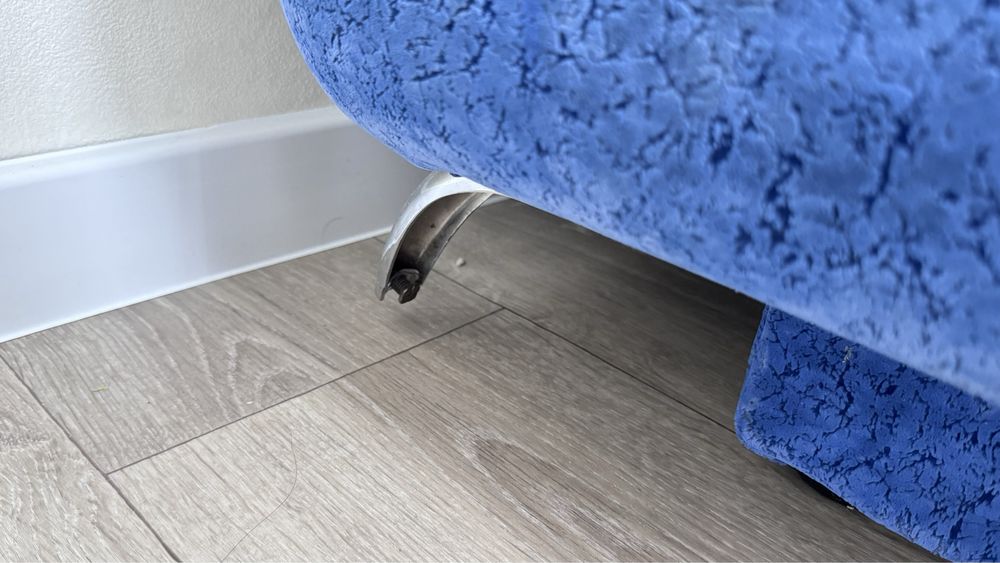 Отдадим даром раскладной диван