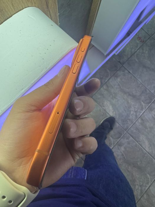 Продам iPhone 17 pro